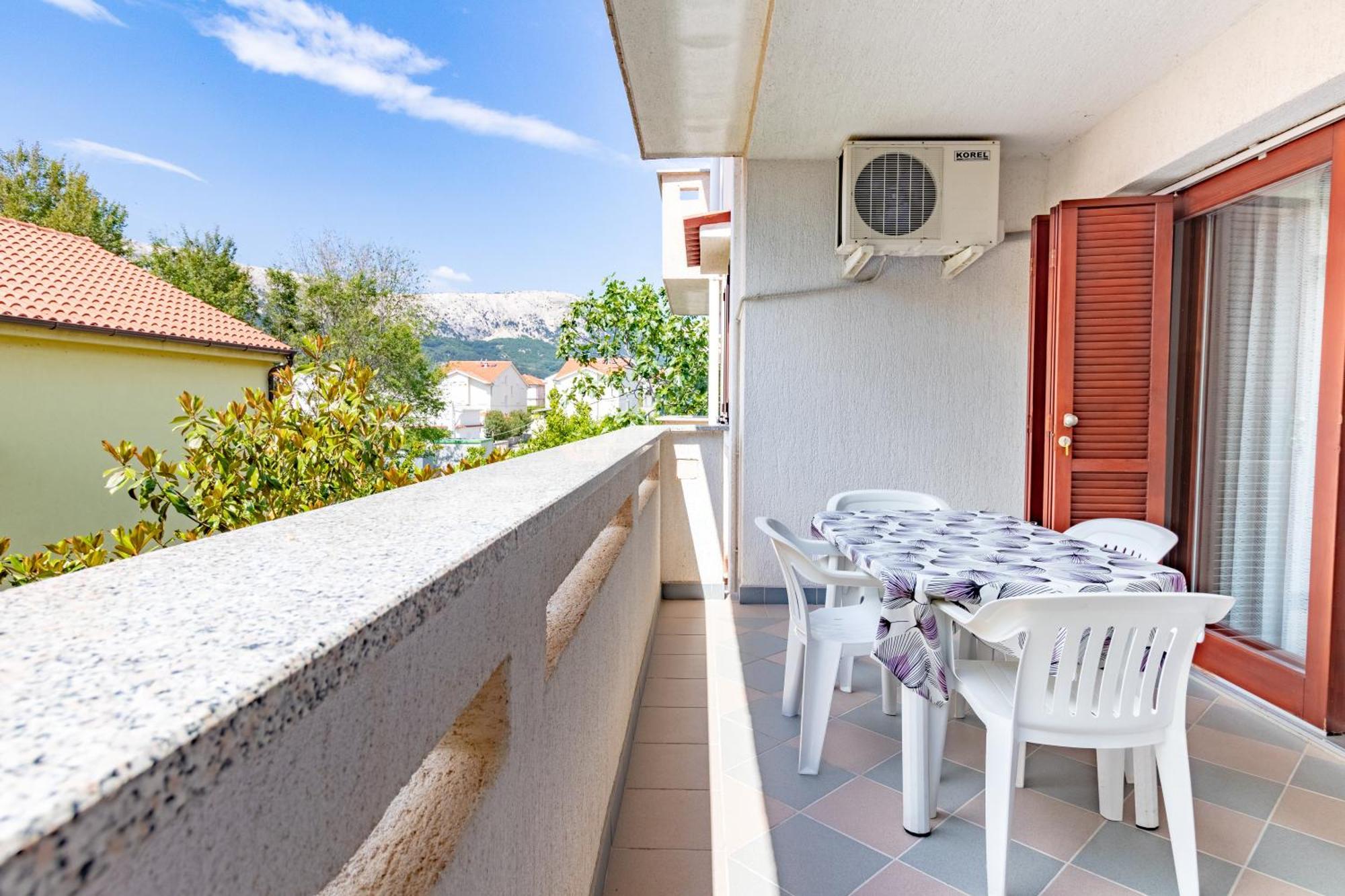 Antica Apartment Baska  Exterior photo